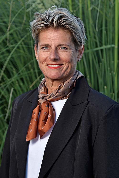 Corine - van lokven uitvaartzorg