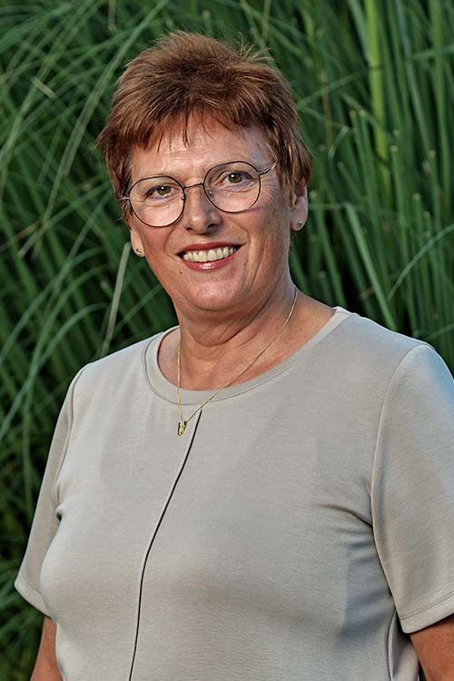 Rianne - van lokven uitvaartzorg